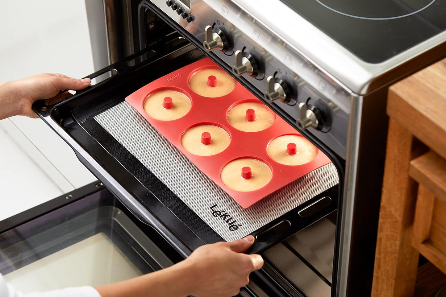 Non-Stick Food-Grade Silicone Donut Pans Baking Pans